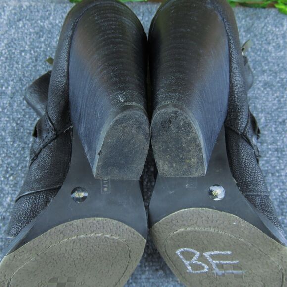 Vince Camuto Belta Women Ankle Boots Black Leather‎ Zip Size 8 Medium - Picture 8 of 9